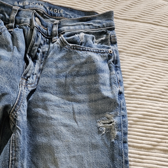 American Eagle Women's Blue Distressed Jeans Size 0 - Picture 4 of 16